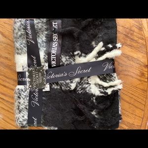 Victoria’s Secret buffalo plaid scarf